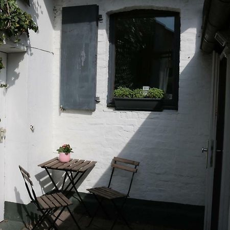 Kleines, Gemuetliches Haeuschen Mönchengladbach Exterior foto